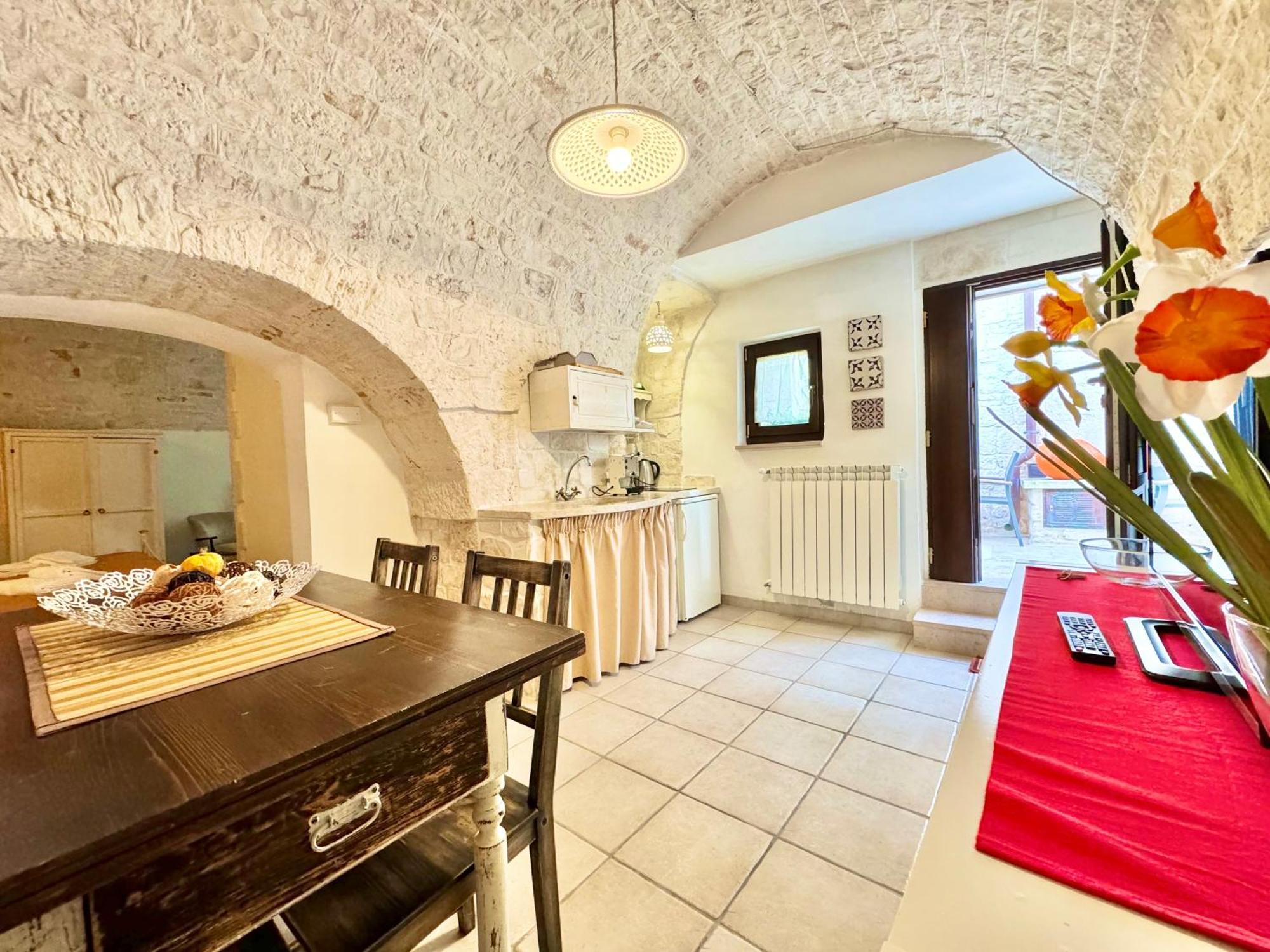Trulli Moon Villa Alberobello Exterior photo