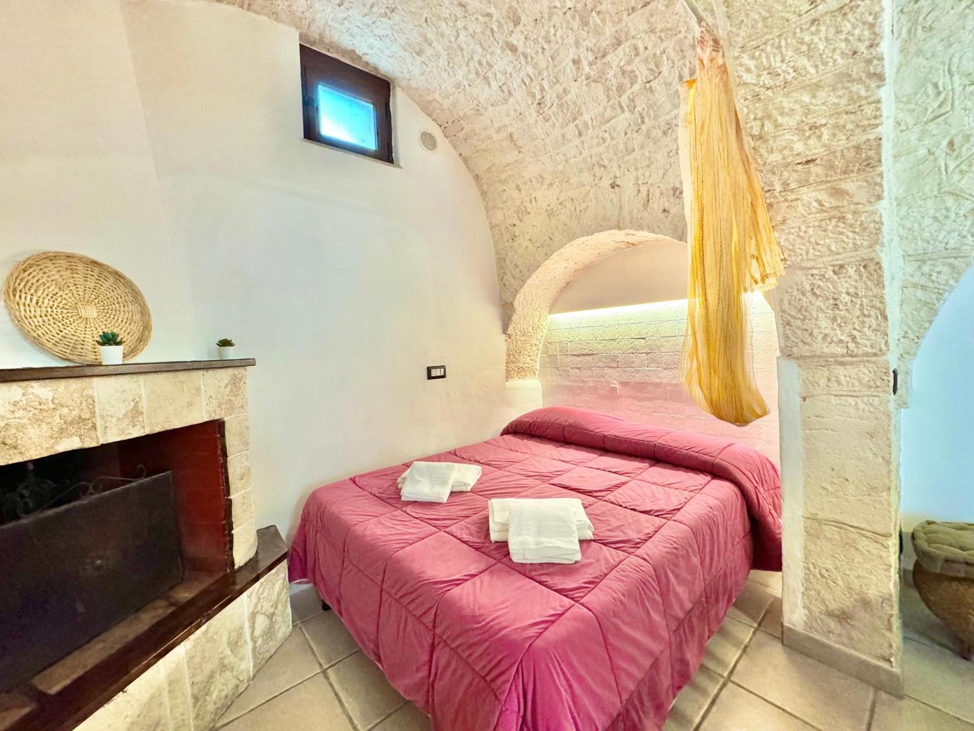 Trulli Moon Villa Alberobello Room photo